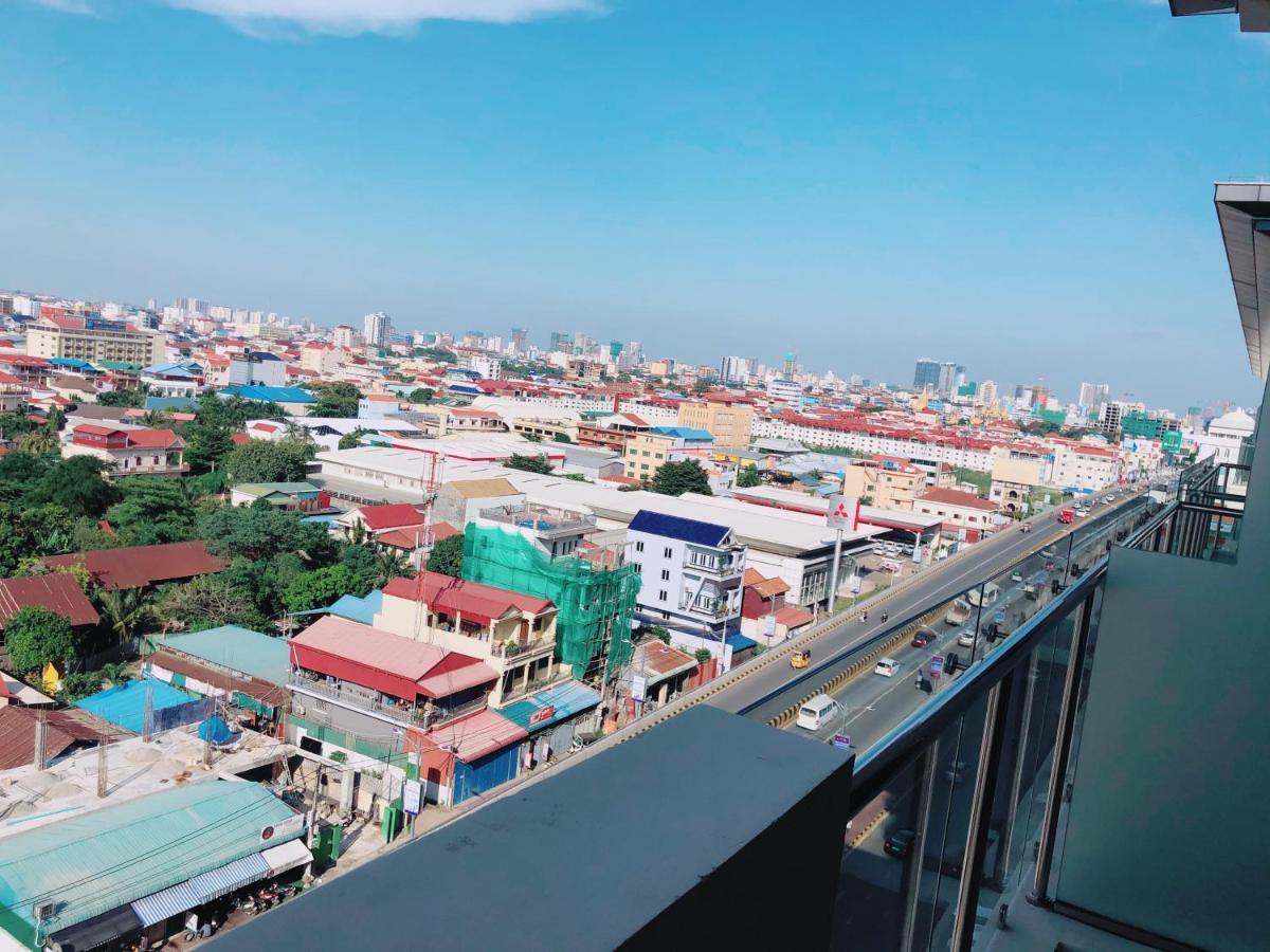 Tian Yi International Hotel 天艺国际酒店 Phnom Penh Exteriör bild