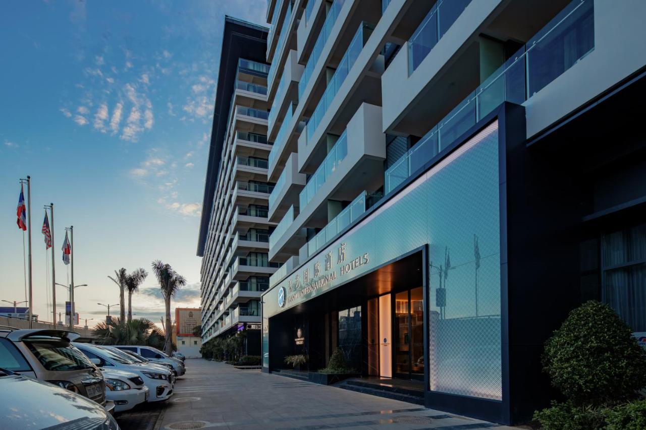 Tian Yi International Hotel 天艺国际酒店 Phnom Penh Exteriör bild
