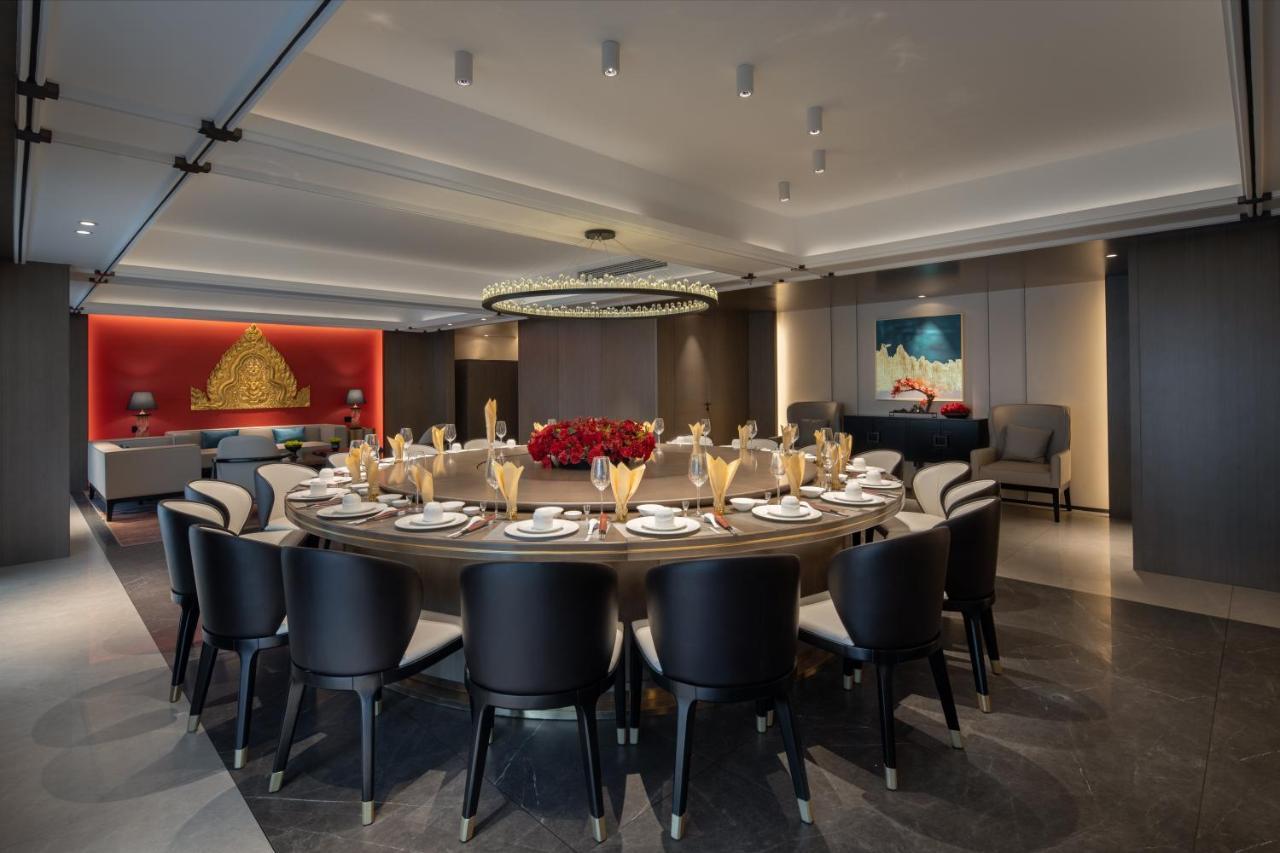 Tian Yi International Hotel 天艺国际酒店 Phnom Penh Exteriör bild